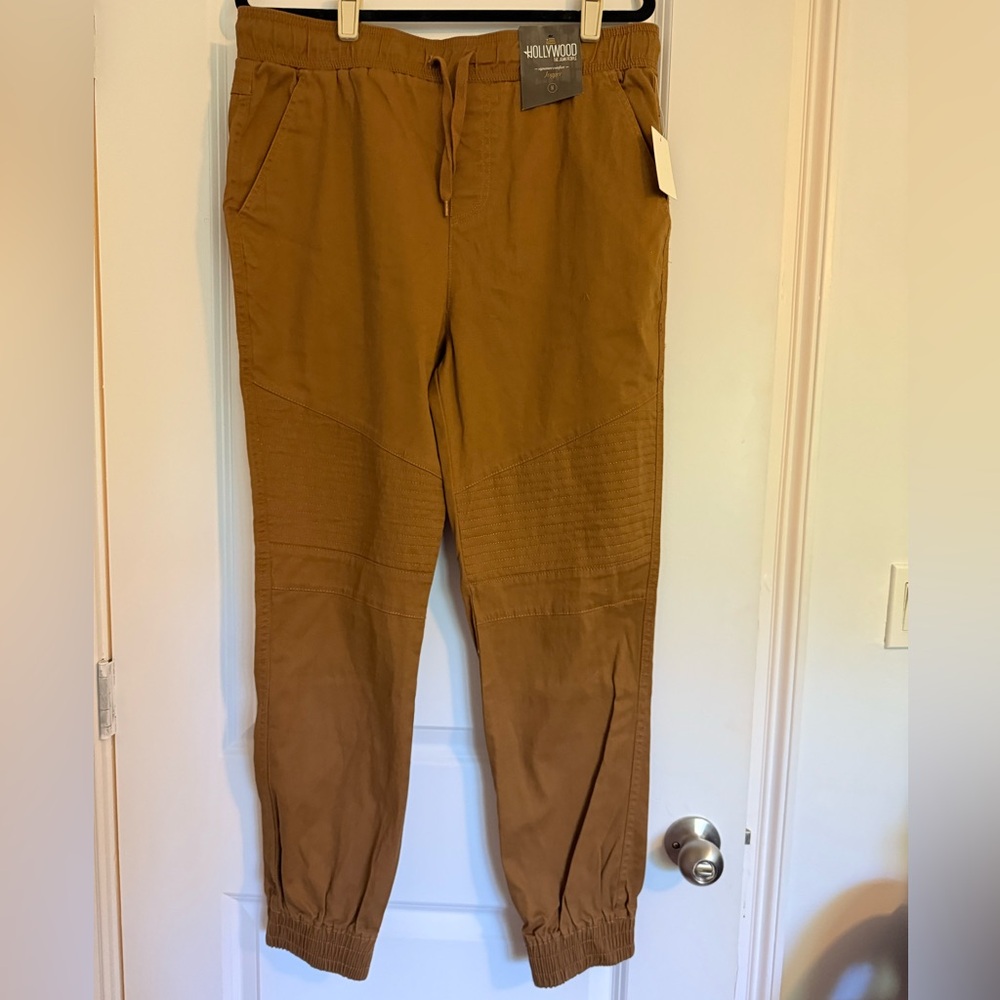 Men's Tan Pants